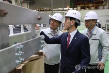 김윤상 조달청장, 글로벌강소기업 방문