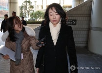 선고공판 마친 조윤선 전 청와대 정무수석