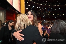 배우 설화에 물 건너간 오스카…