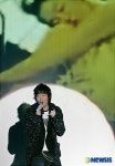 신인가수 에디의 열창