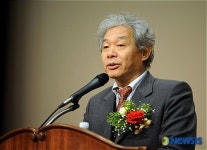 슬기로운 대학생활 비법 알려주는 조남철교수