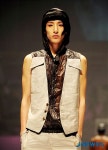 중성적인 카리스마의 모델 이수혁