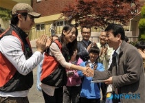 기부천사 가수팀과 모델 조수아