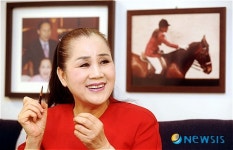 패션디자이너 김청자 인터뷰