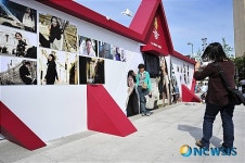 광화문광장에서 만난 한류스타