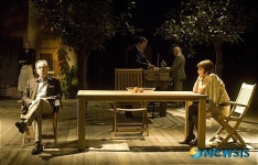 체코 하벨 전대통령, 본업으로…연극