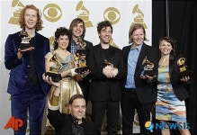 그래미 최대이변