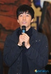 인사말하는 배우 신성록
