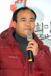 발언하는 배우 맹봉학