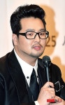 인사말하는 가수 김태우