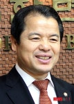 위철환 대한변호사협회장 당선증 수령