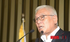 모두발언하는 김한길 대표