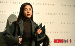파비아나 필리피 컬렉션 참석한 배우 박주미