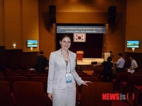 러 한반도경제전문가 루드밀라 자하로바 박사