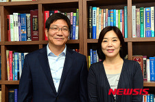 대구보건대 이재홍·고주연교수 세계인명사전 동시 등재