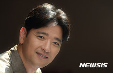 배우 배수빈