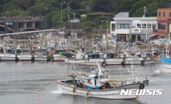 태풍 난마돌 피해 정박한 서귀포 선박