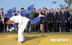 한-러 정상의 유도 시범 관람