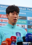 "현재 아시아 최고 축구선수는 손흥민"