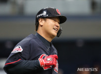 한국프로야구선수협회 새 회장, 롯데 이대호