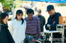 하지원·성동일·김윤진