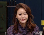 탤런트 박연수 분노 "스토커 공개수배"···송종국 전처