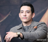 터미네이터 다크페이트 배우 가브리엘 루나