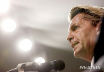 콜린 감독 취임 기자회견