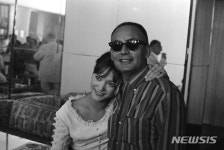 프랑스 배우 안나 카리나 사망