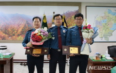 정읍서, 자랑스러운 경찰에 신문호·최재근 경위