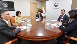 대학교육 간담회 하는 추경호 부총리