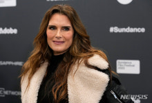 유명 여배우 브룩 실즈 미 연극배우 노동조합장 당선