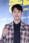 ‘예쁘게 찍어주세요’ 배우 최귀화. 영화 ‘롱 리브 더 킹: 목포 영웅’