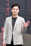 ‘부드러운 손인사’ 배우 서현우