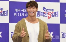 몸짱 가수 ‘김종국’