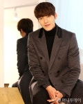 김우빈,