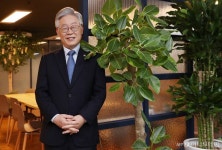 이재명, 축구선수 이동국 은퇴에 "먹먹한 마음으로 새 출발 축하"