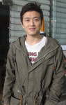 배우 김태현, 진태현으로 개명