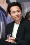 스티븐 연,