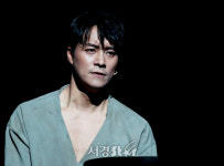 최대철, 강렬한 아우라 (영웅본색 프레스콜)