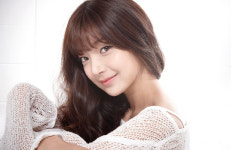 송채윤, 배우 생활 접고 네이버 웹툰