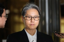 "대납한 그림·가구값 40억 돌려달라" 오리온 前사장 항소심도 패소