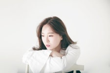 "사회초년생 은지의 이야기, 처음 읽으면서 눈물 흘렸어요" 연극 게스트하우스