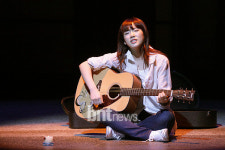 소녀시대 태연,뮤지컬 데뷔작에서 상대배우 고준식과 키스신!