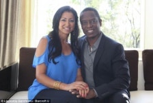 자신이 만든 ‘완벽한 아내’와 결혼한 성형외과 의사