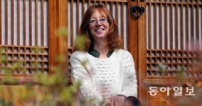 미리암 찰스대 교수 “풍성한 신화와 역사… 삼국유사엔 한국 사회의 원형 담겨”