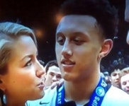 고교 농구선수, 女리포터가 얼마나 마음에 들었으면…