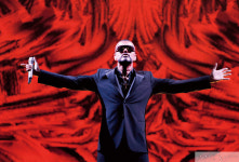 낭만적인 한 시대의 죽음