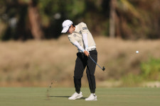 노보기 8언더… 안나린, 첫날 단독선두