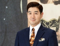 배우 한상진, SNS에 “국민이 먼저인 나라가 되자”